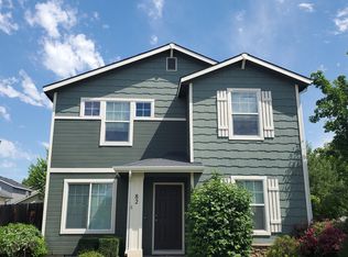 82 W White Sands Dr, Meridian, ID 83646