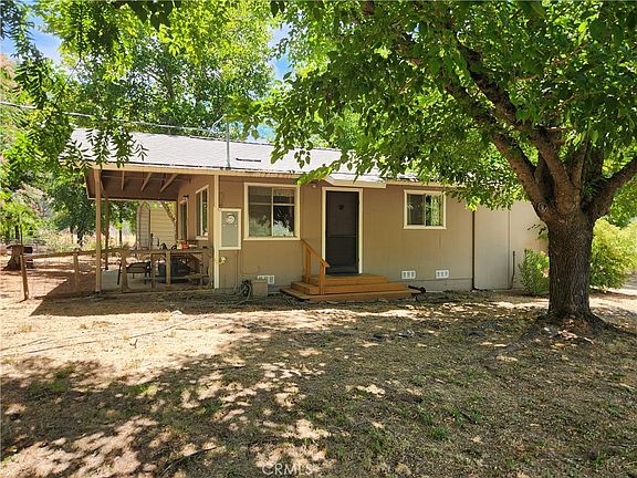4th image of 4298 New Long Valley Rd