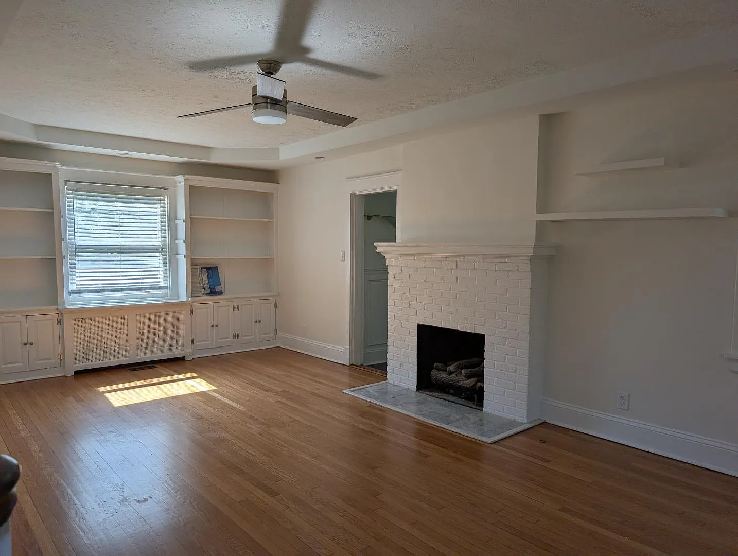 2905 Griffin Ave — Photo 3