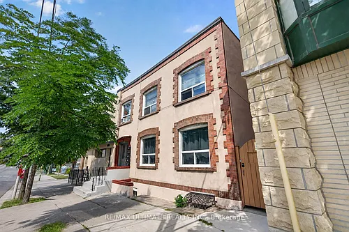2360 Queen St E #3 Photo 1