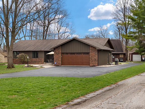 2nd image of 1780 W County Rd N #Ew