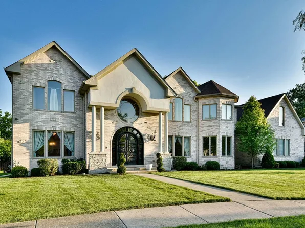 238 Cara Ln, Wood Dale, IL 60191