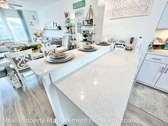 3rd image of 4088 Beckenham Blvd