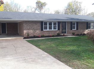 484 Sunset Dr, Lexington, TN 38351