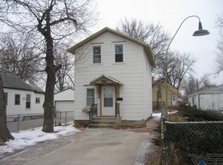 1518 E 5th St, Sioux Falls, SD 57103