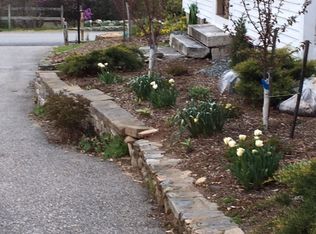 55 Beach Plain Rd, Danville, NH 03819