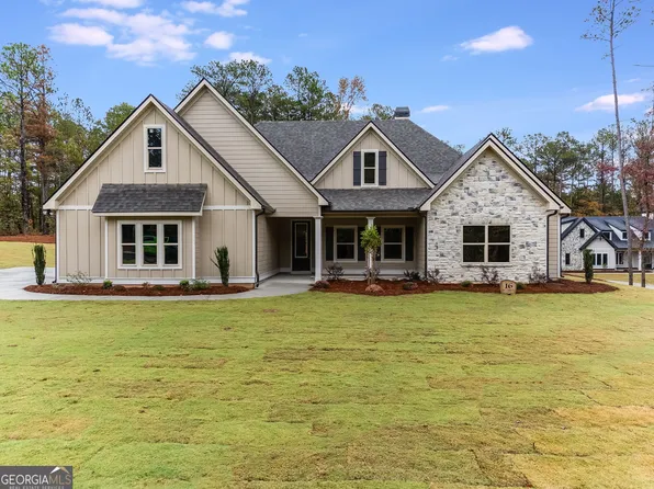 16 Liberty Station Dr, Bremen, GA 30110