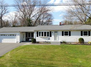 38 Aloha Dr, Enfield, CT 06082