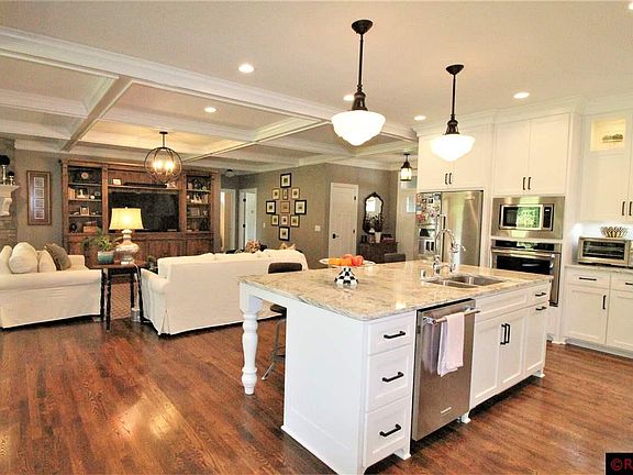 4th image of 136 Oak Marsh Dr