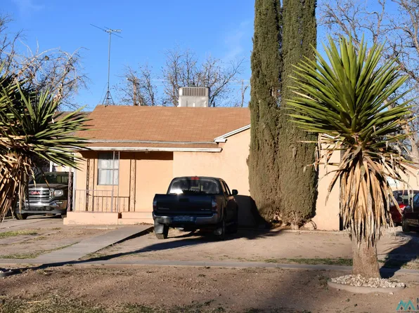 507 S Lake St, Carlsbad, NM 88220