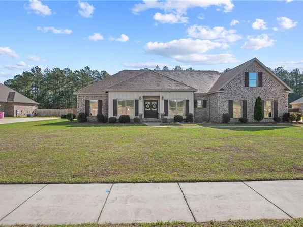 5289 Walter Lee Cir E, Grand Bay, AL 36541