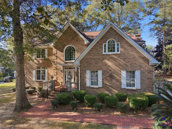 1015 Cherokee Rd, Perry, GA 31069