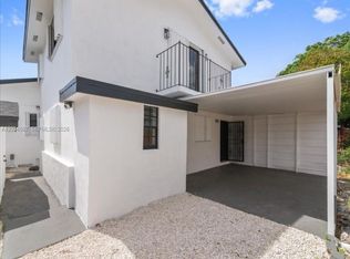 1409 NW 44th St #B, Miami, FL 33142