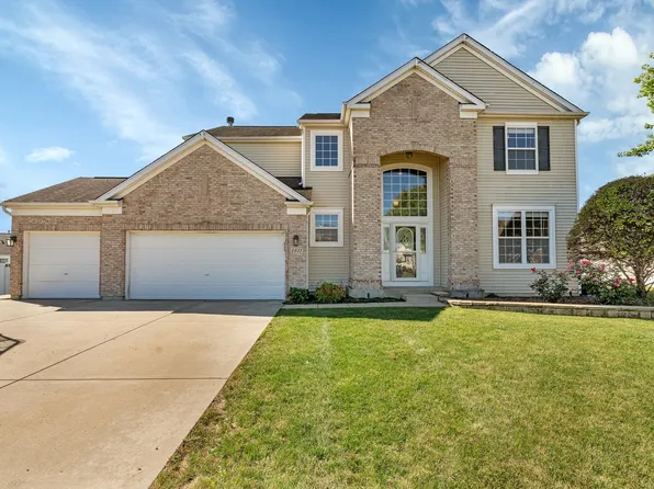 1811 Wintercrest Ct, Shorewood, IL 60404