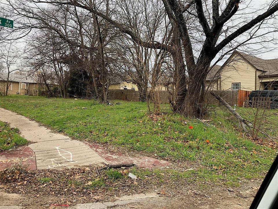 1st image of 218 New York Ave