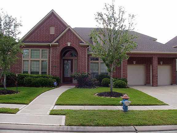 3rd image of 2707 Greenblade Ct