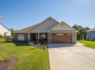 109 Ericson Cir, Beaver, PA 15009