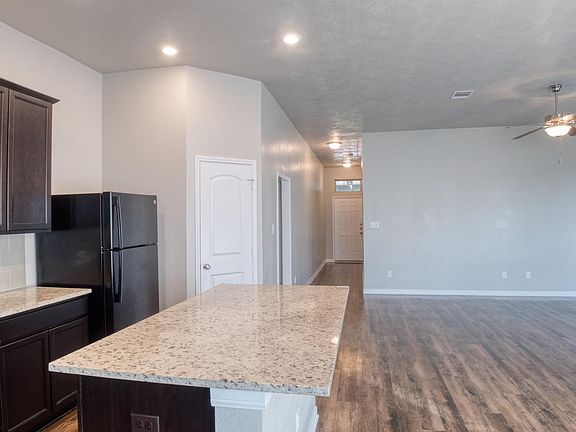 3rd image of 4105 Summer Haze Ct