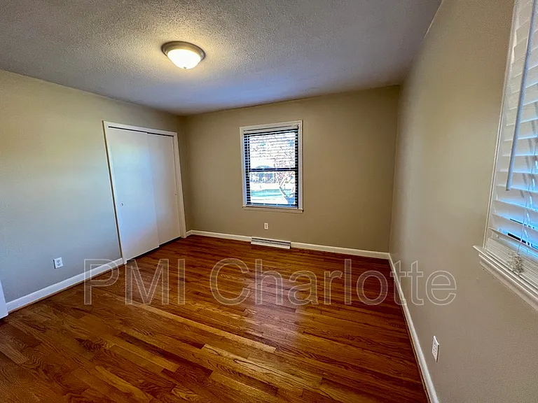528 N Carolina Ave — Photo 22