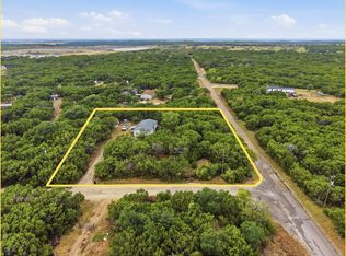 900 Cedar Break Ct, Cleburne, TX 76033