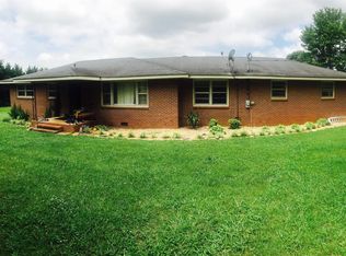 912 Georgia Crossing Rd, Winchester, TN 37398