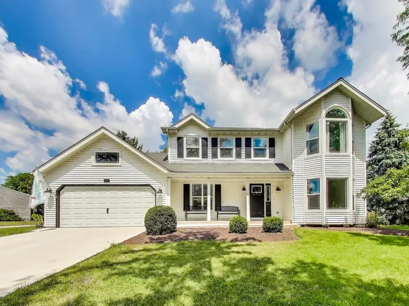 1329 Neskola Ct, Naperville, IL 60564