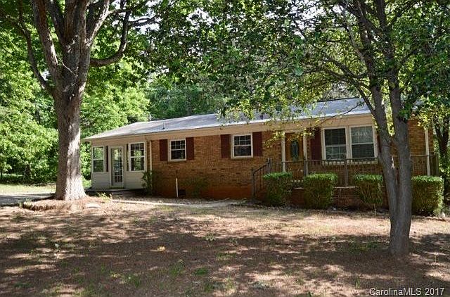 1st image of 601 S Skyland Dr