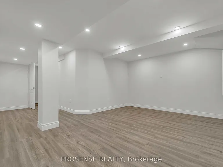 113 Johnson Dr — Photo 34