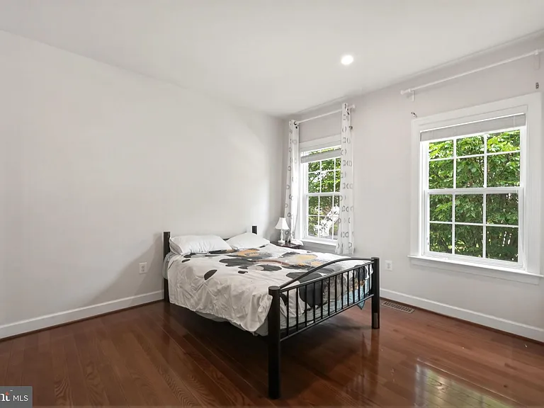 6526 Wayside Pl — Photo 41