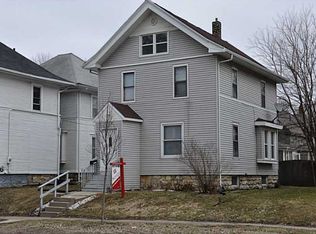 510 15th St SE, Cedar Rapids, IA 52403