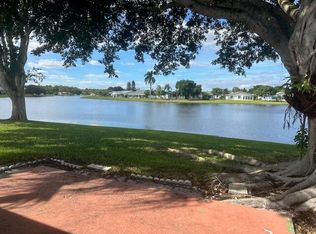 5195 Nicholas Drive, West Palm Beach, FL 33417