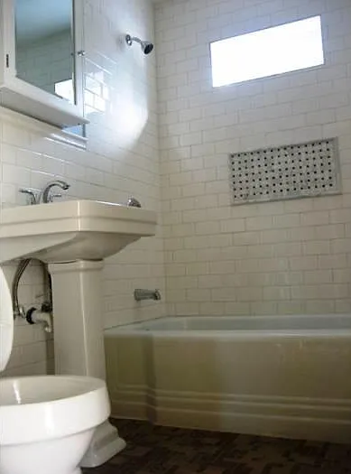 5505 NE 73rd St — Photo 16