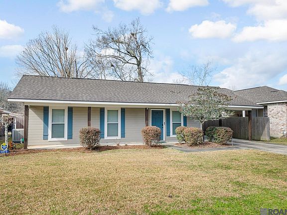 2nd image of 11173 Village Green Dr