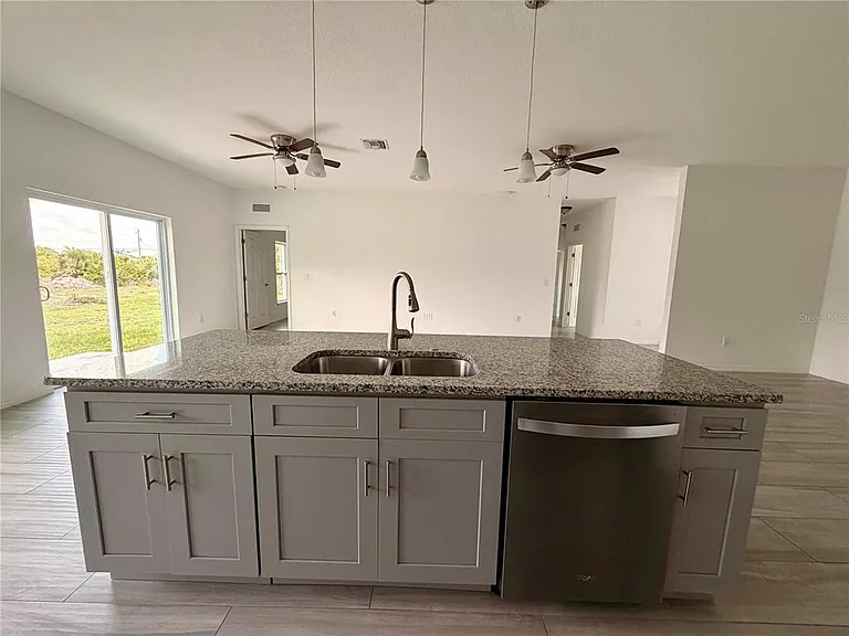 14142 Appleton Blvd — Photo 6
