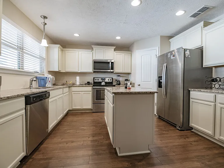 4414 Sunday Silence Way — Photo 9