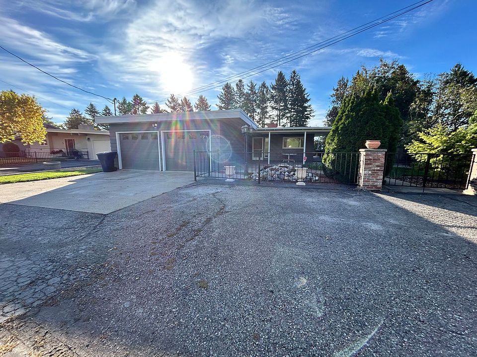 1st image of 134 Charlotte Ave