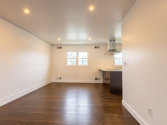 5th image of 75 Mount Prospect Ave #2