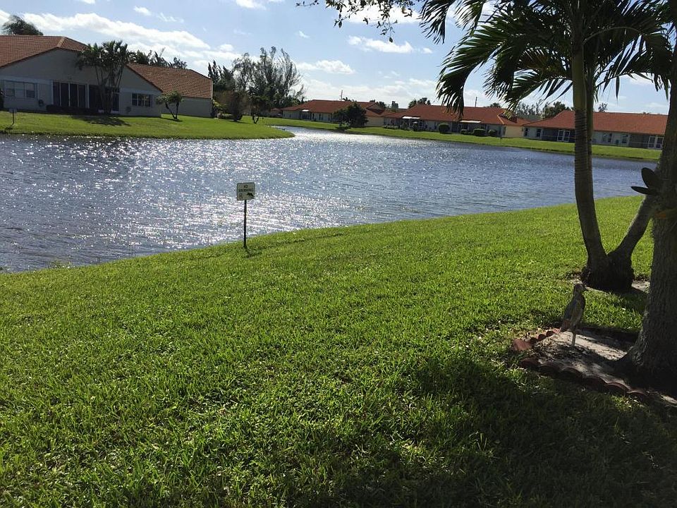 1st image of 15395 Summer Lake Dr