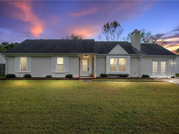 1245 Bells Mill Rd, Chesapeake, VA 23322