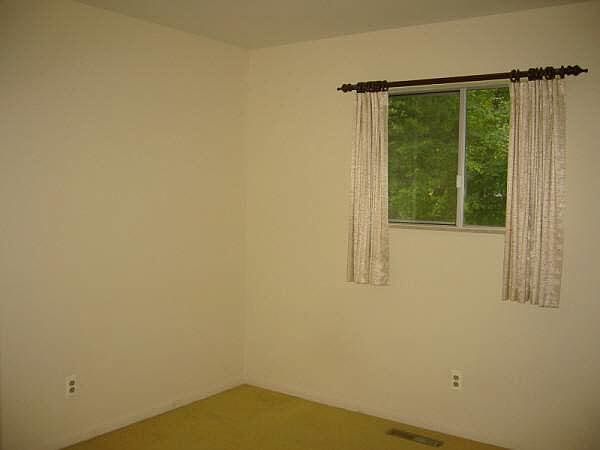 1st image of 2112 W Wilmington Dr