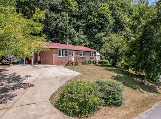 959 Boyd Rd, Rock Island, TN 38581