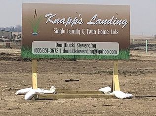 1007 N Vandemark Ave, Hartford, SD 57033