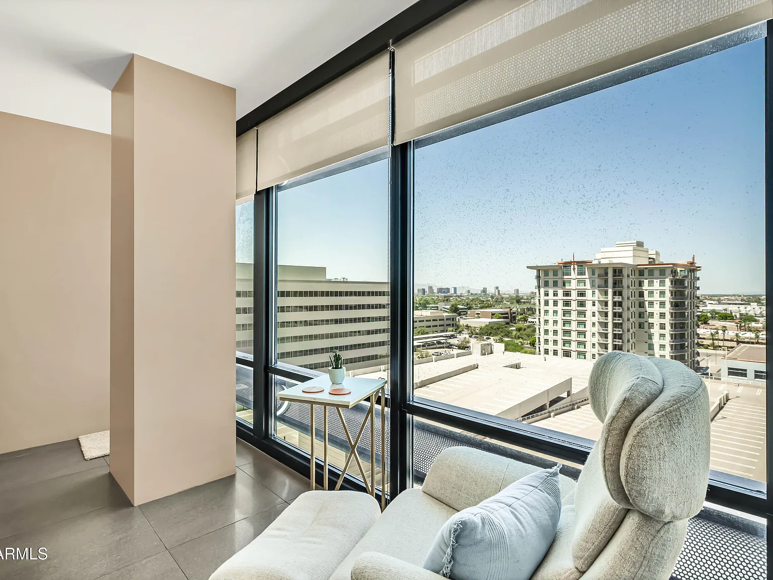 3 bed, 2.0 bath, 1528 sqft, $4,000 — Photo 3