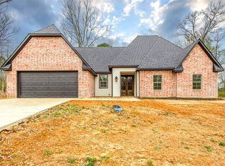 1020 Voss Rd, Stonewall, LA 71078