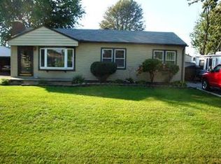 15807 Virginia Ct, Monroe, MI 48161