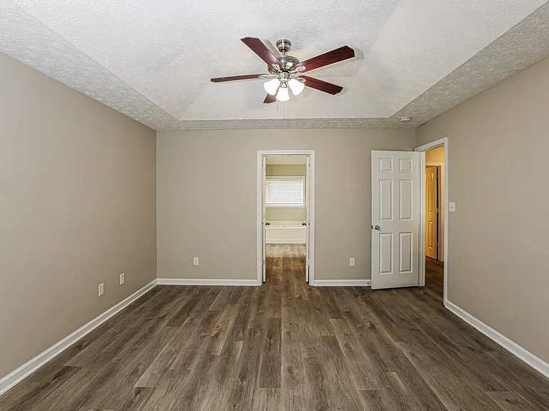 7050 Silver Bend Overlook — Photo 10