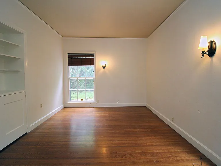 2823 NE Tillamook St — Photo 15