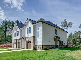 171 Collin Pl #22, Asheville, NC 28804