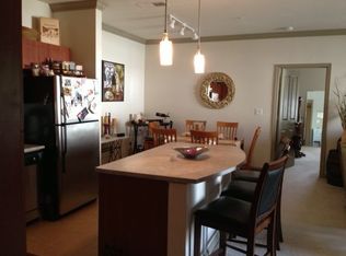 811 Handsworth Ln, Raleigh, NC 27607