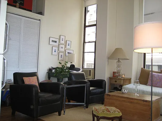 Rented by City Connections Realty | media 12